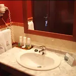 Ξενοδοχείο Oriente 3*