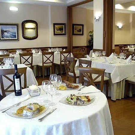 Oriente 3*